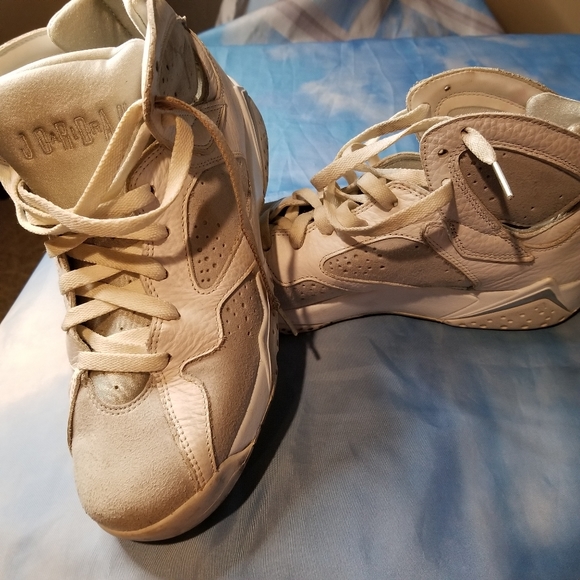 Air Jordans 7 retro platinum 2017 - Picture 2 of 3